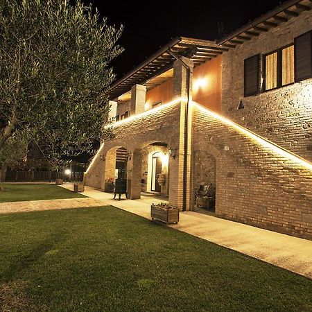 לינה וארוחת בוקר באסטיה אומברה Il Casale Della Fornace מראה חיצוני תמונה
