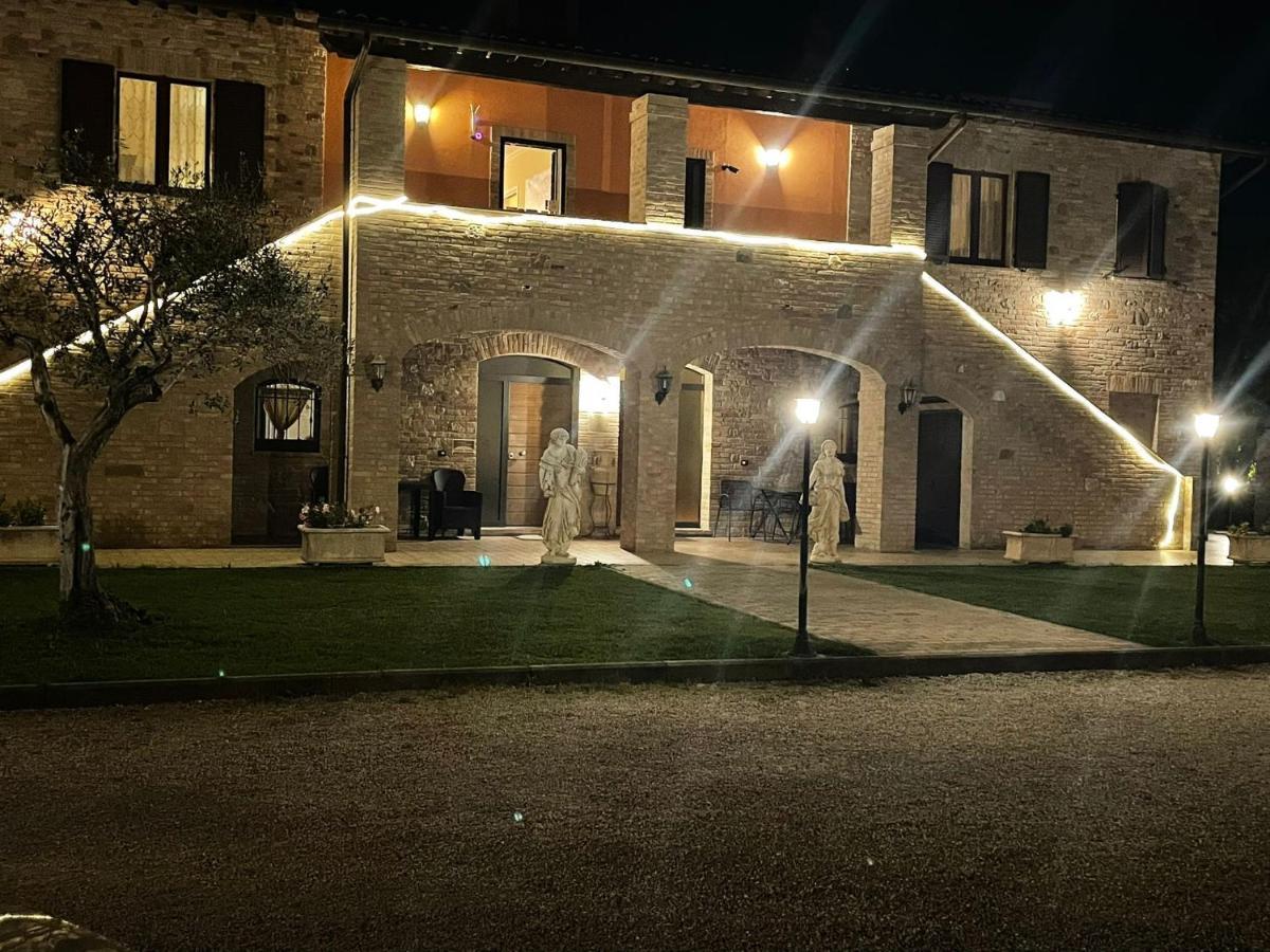 לינה וארוחת בוקר באסטיה אומברה Il Casale Della Fornace מראה חיצוני תמונה