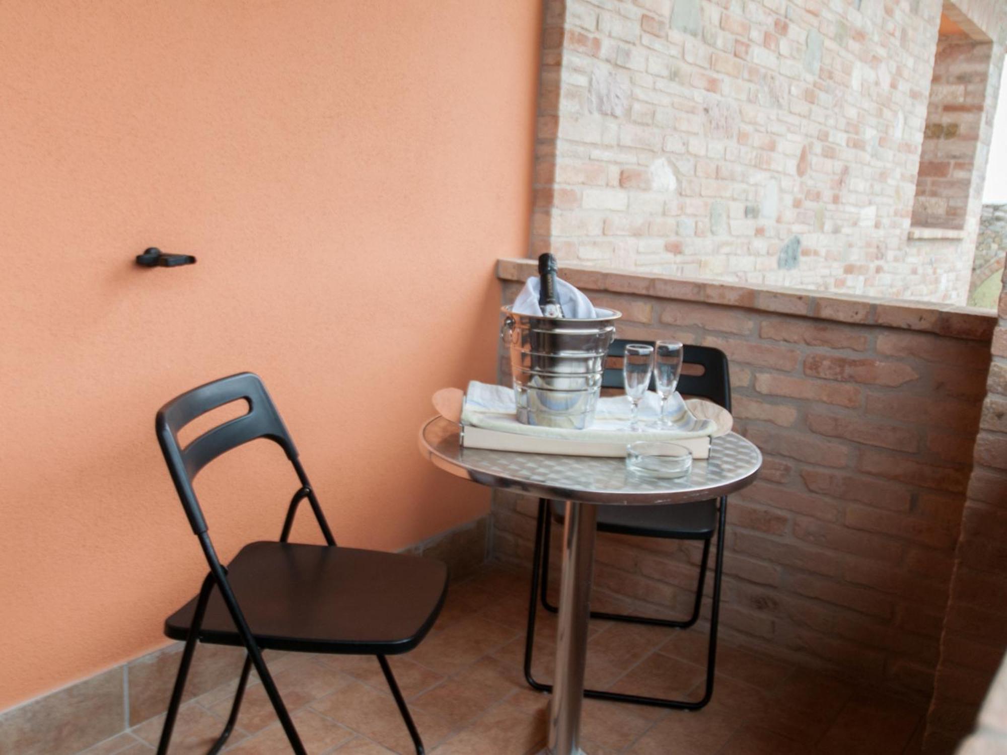 לינה וארוחת בוקר באסטיה אומברה Il Casale Della Fornace מראה חיצוני תמונה
